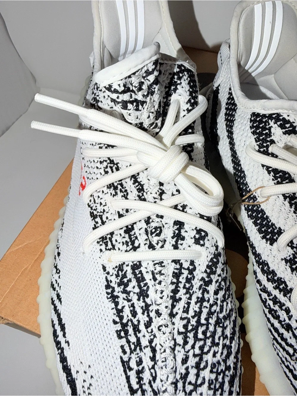 Yeezy boost 350 zebra new with tags